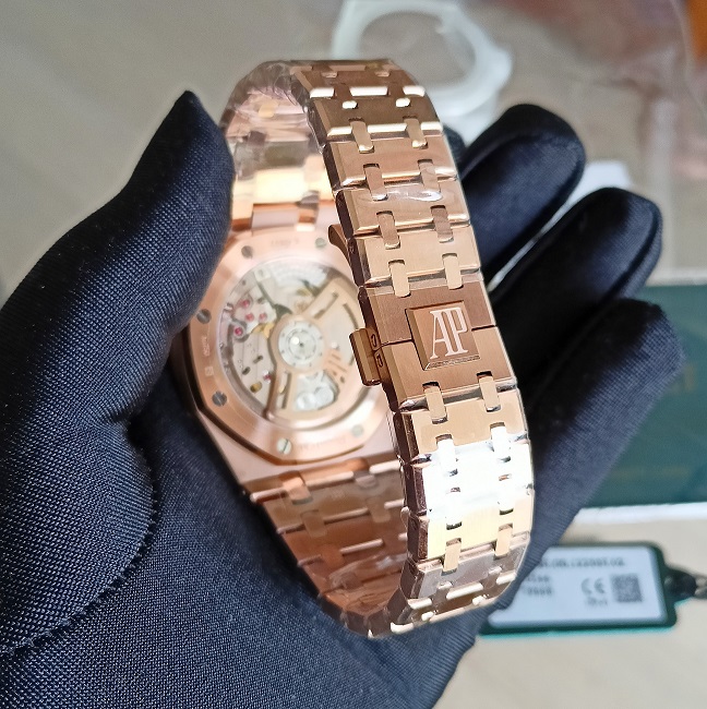 Audemars Piguet Royal Oak 15500 Rose Gold Super Clone Replica Watch